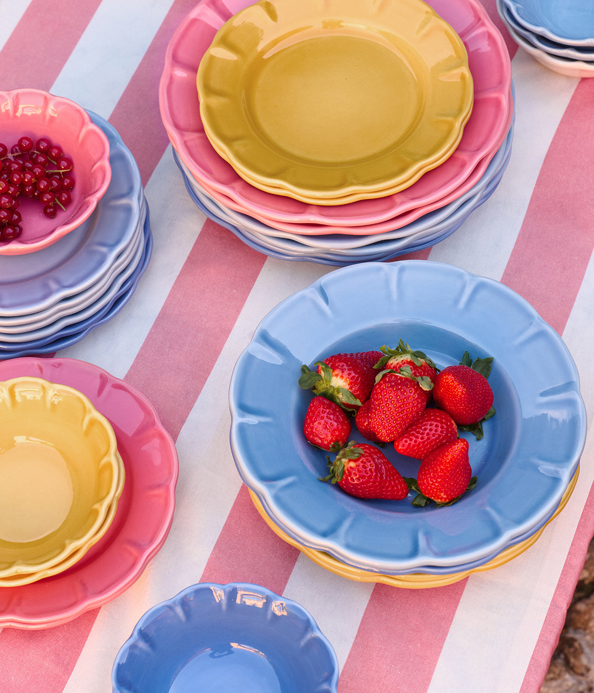 Everyday Charm Salad Plate - Dark Pink 21 cm
